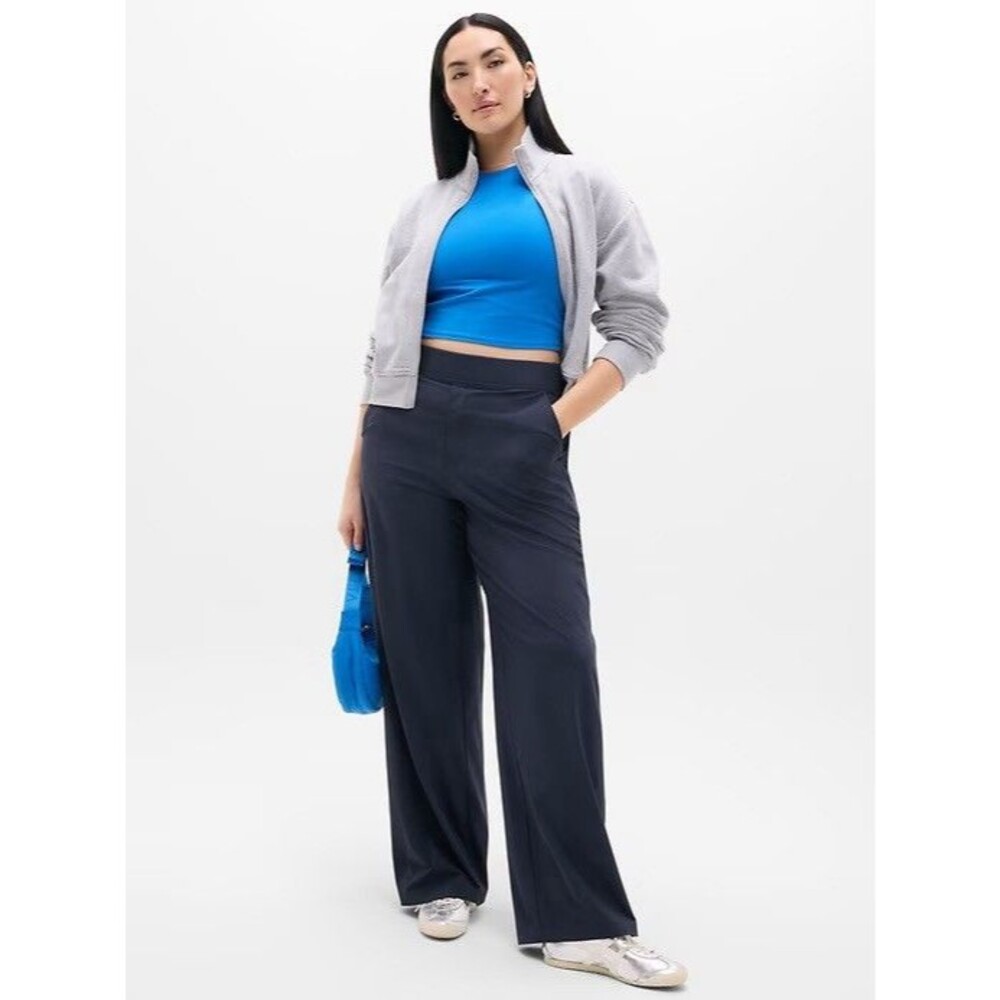 NWT Athleta Brooklyn Mid Rise Wide Leg Pant UPF 40 Navy Blue Size 14 Petite